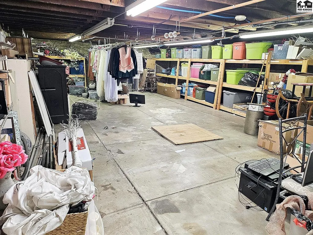 215 N Main Street Mcpherson KS 67460