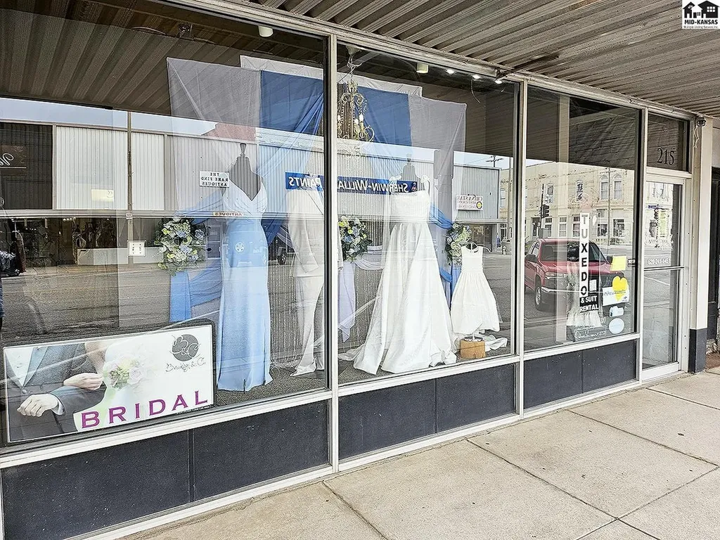 215 N Main Street Mcpherson KS 67460