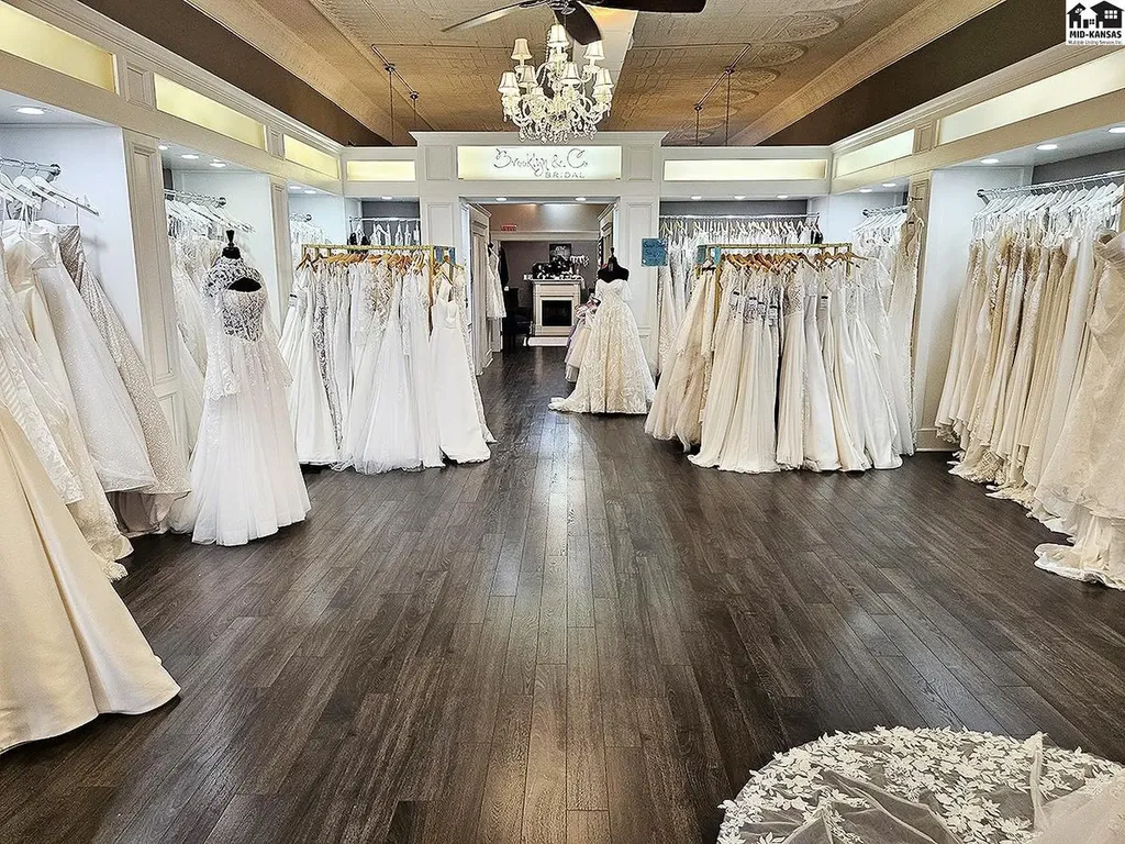 215 N Main Street Mcpherson KS 67460