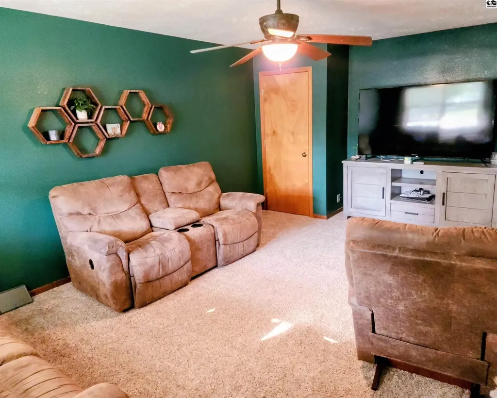 823 S Elm Street Mcpherson KS 67460