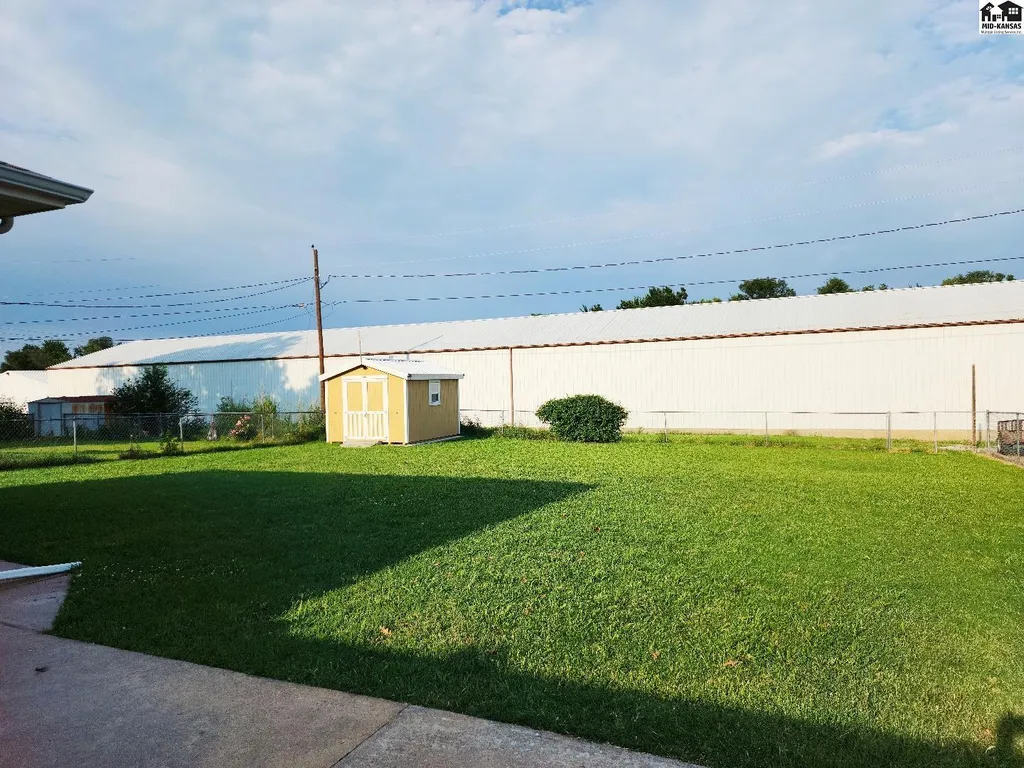 823 S Elm Street Mcpherson KS 67460