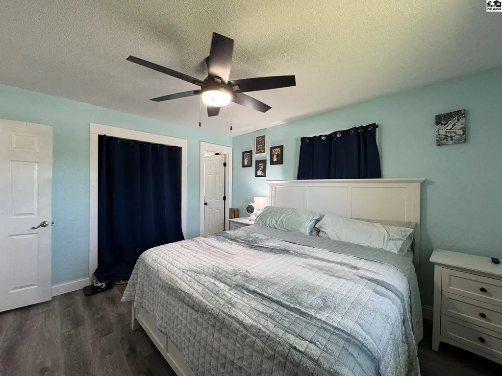 1005 E 32nd Avenue Hutchinson KS 67502