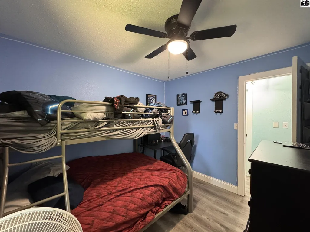 1005 E 32nd Avenue Hutchinson KS 67502