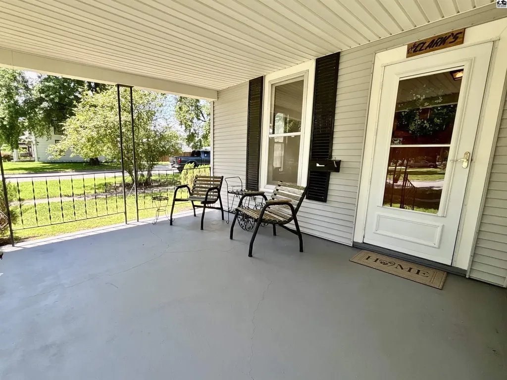 601 N Oak Street Mcpherson KS 67460
