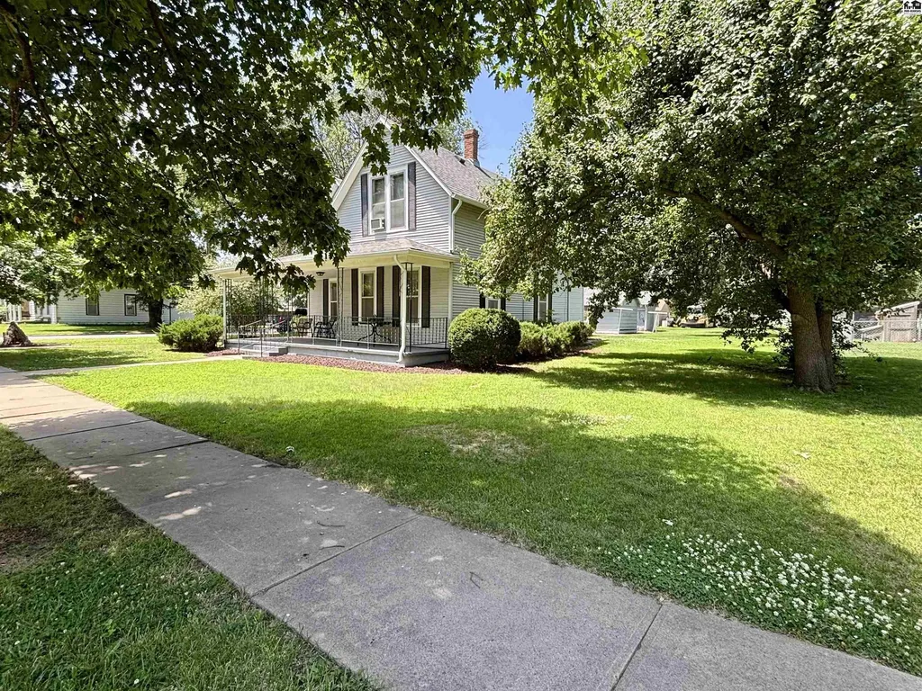 601 N Oak Street Mcpherson KS 67460