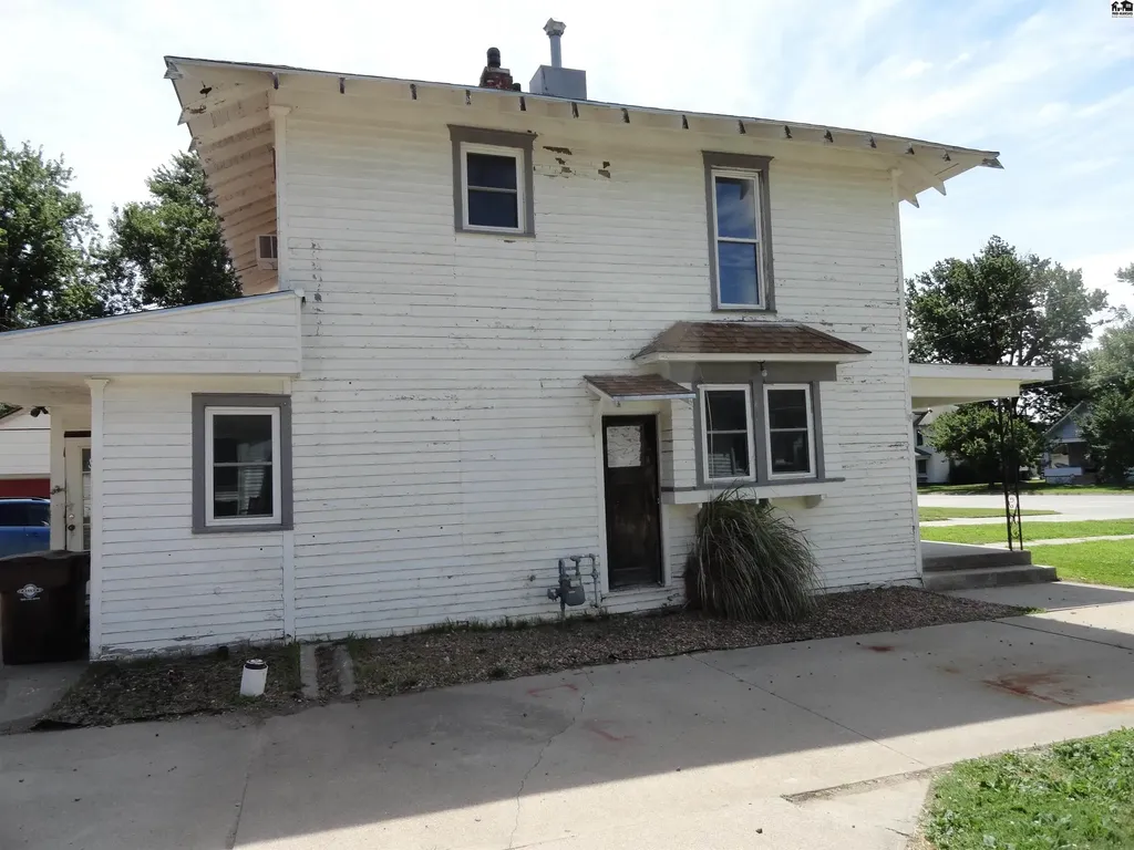 611 E Kansas Avenue Mcpherson KS 67460