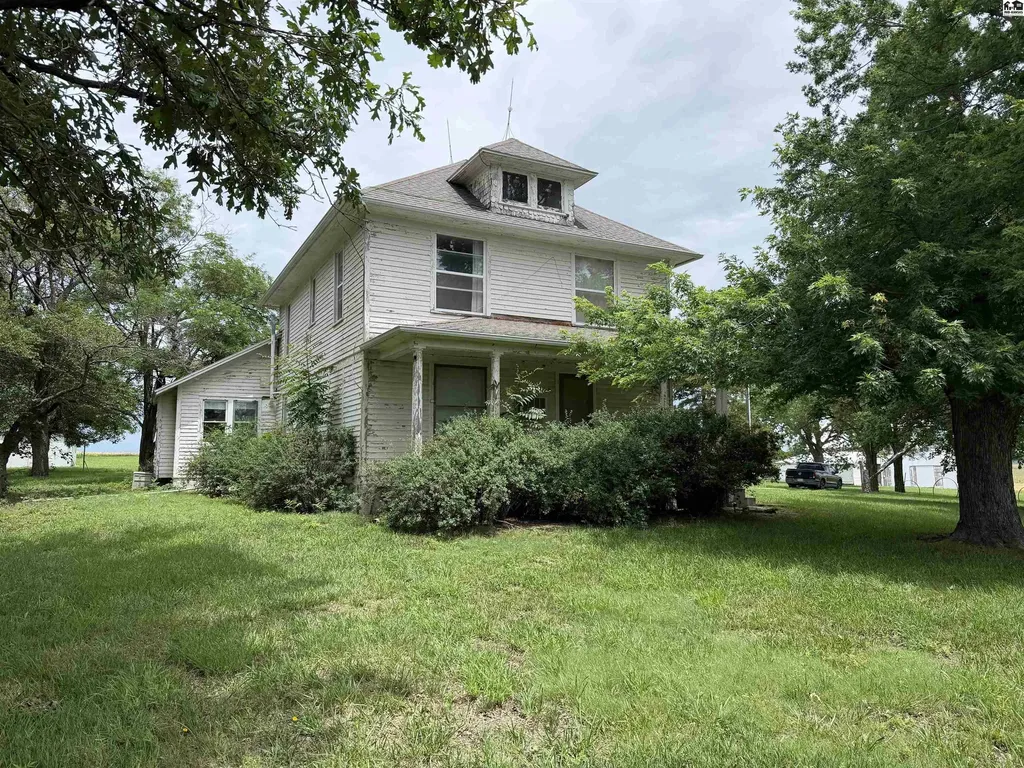 1190 90th Street Peabody KS 66866