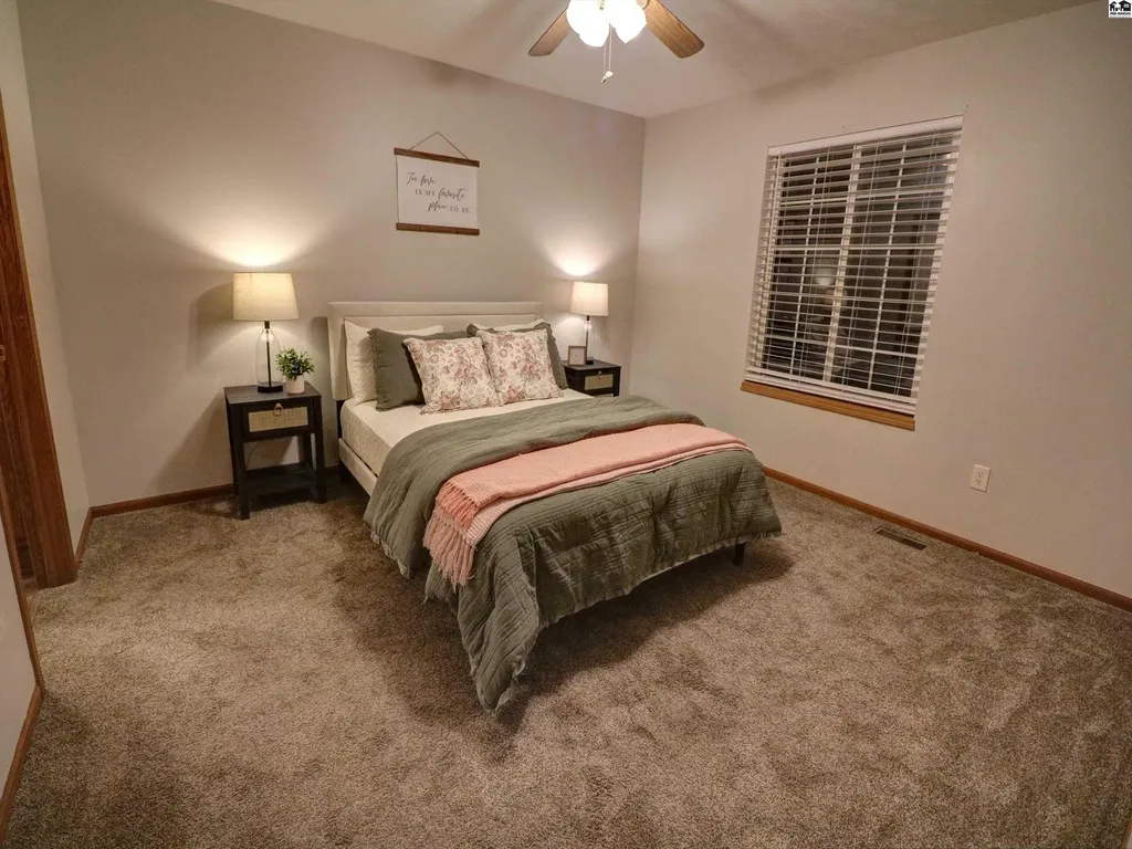 113 Brookview Court Hutchinson KS 67501