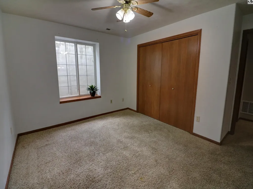113 Brookview Court Hutchinson KS 67501