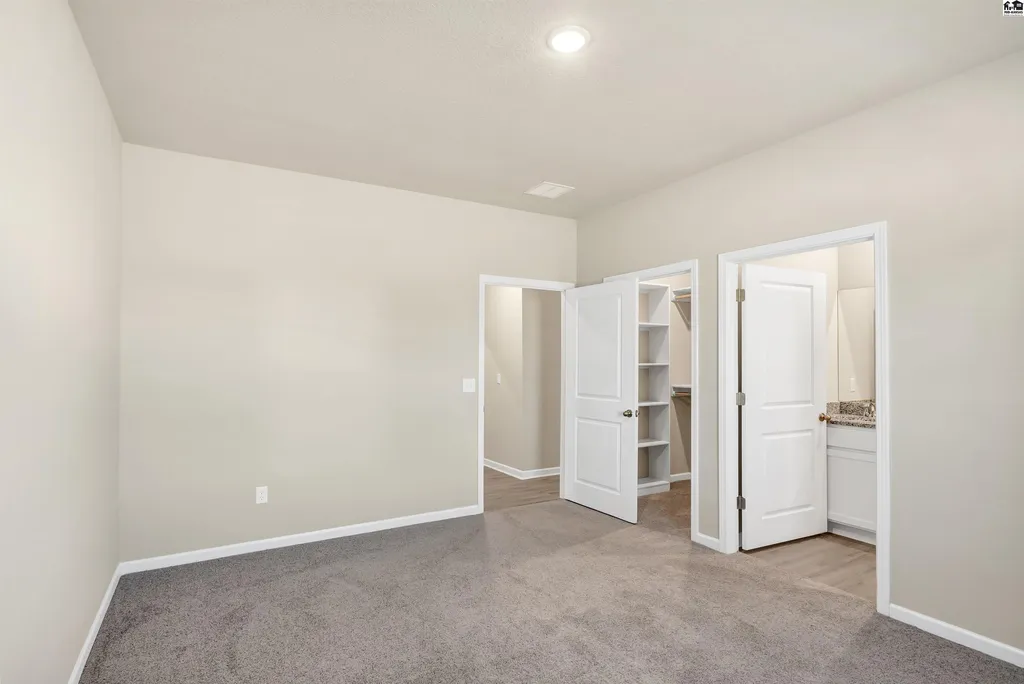 1033 Clubhouse Drive Mcpherson KS 67460