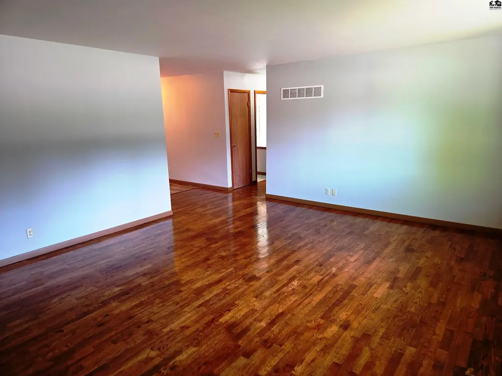 704 Northridge Street Newton KS 67114