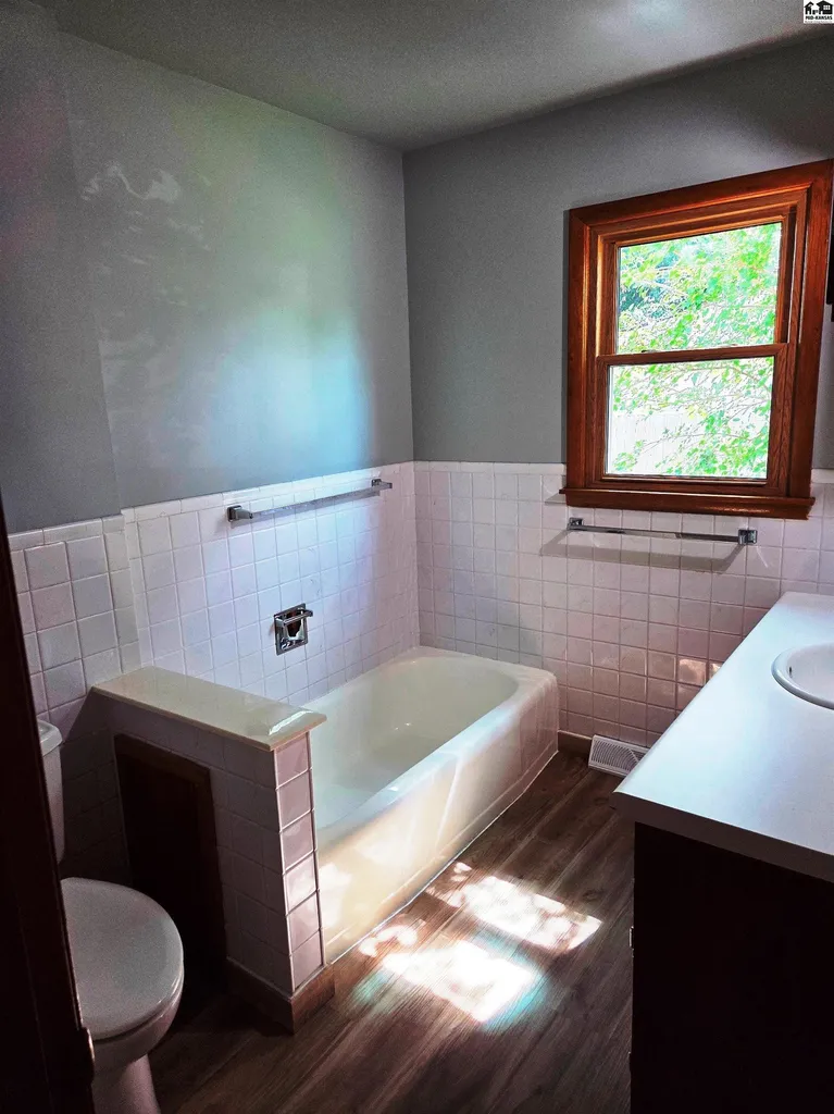 704 Northridge Street Newton KS 67114