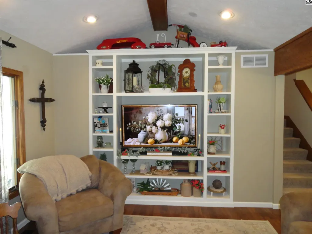 1316 Northglen Mcpherson KS 67460