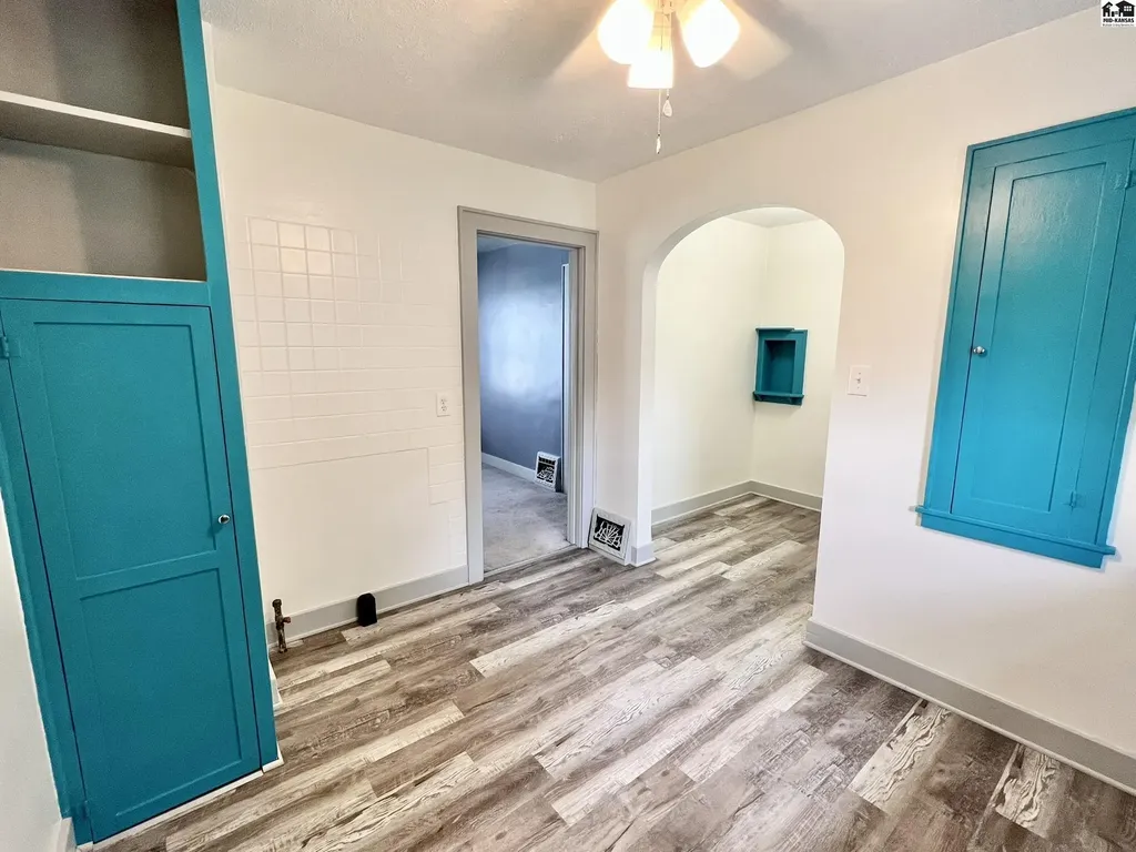 207 W 16th Avenue Hutchinson KS 67501