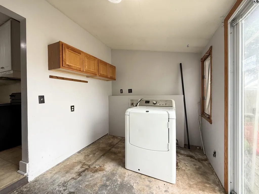 434 W Sherman Avenue Hutchinson KS 67501