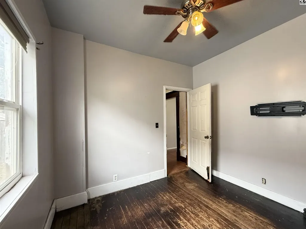 434 W Sherman Avenue Hutchinson KS 67501