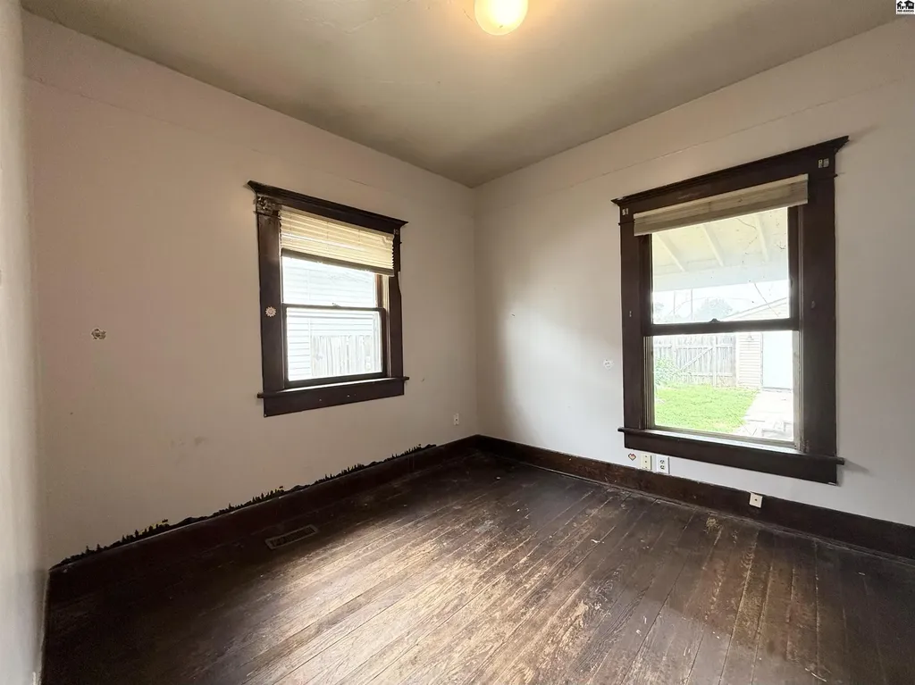 434 W Sherman Avenue Hutchinson KS 67501