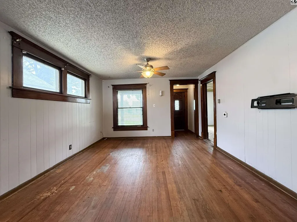 434 W Sherman Avenue Hutchinson KS 67501