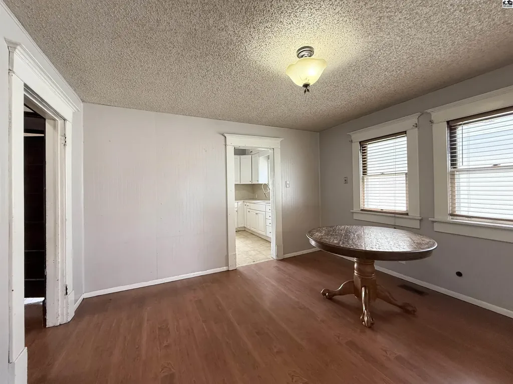 434 W Sherman Avenue Hutchinson KS 67501