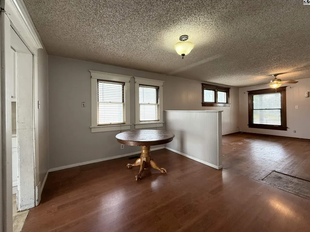 434 W Sherman Avenue Hutchinson KS 67501
