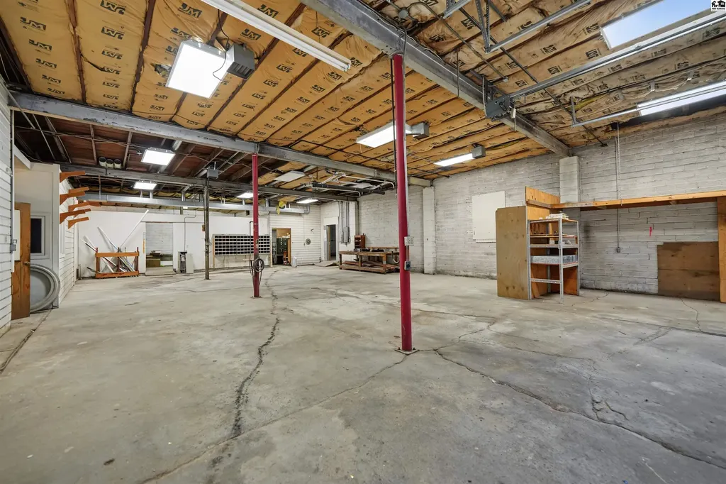 1021 S Main Street Mcpherson KS 67460