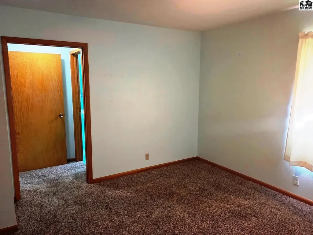 620 N Duncan Street Newton KS 67114