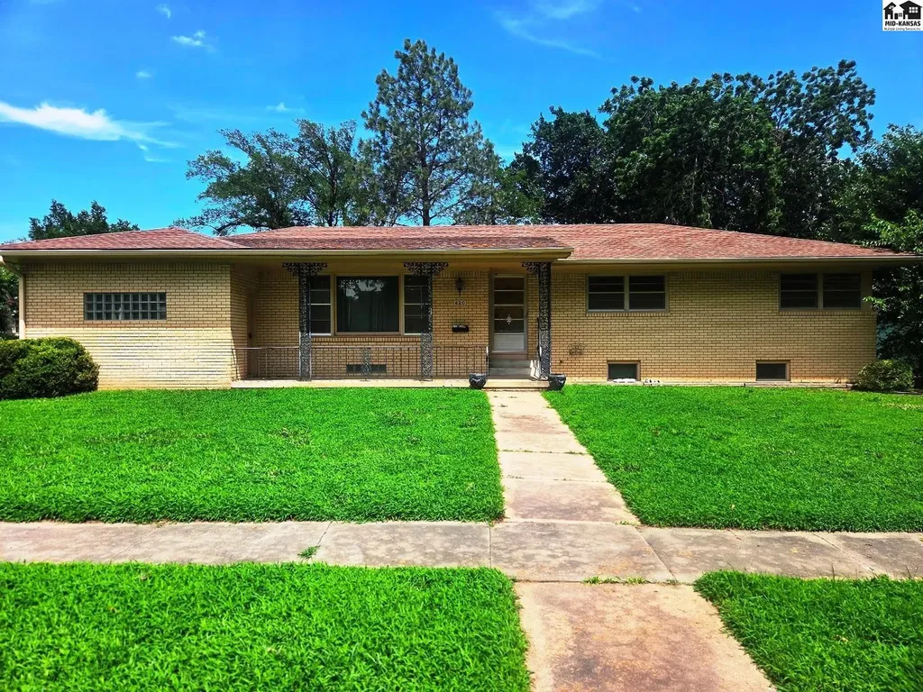 620 N Duncan Street Newton KS 67114