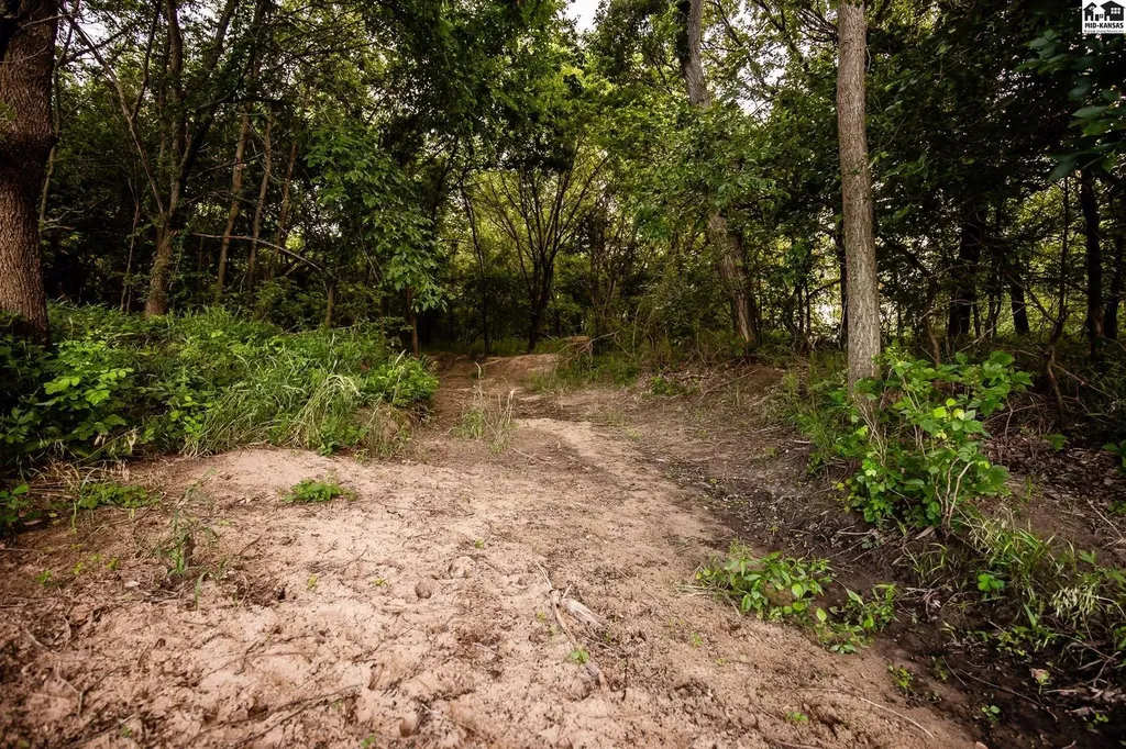 001 W Quivira Road Mcpherson KS 67460
