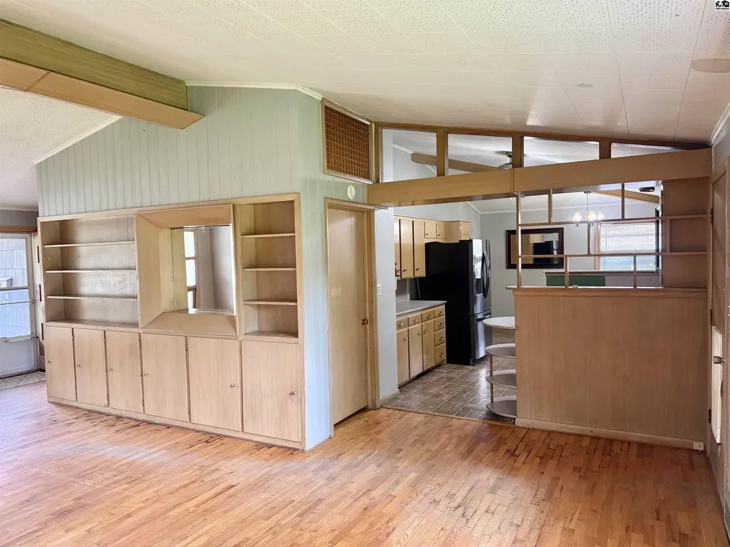 712 N Hartup Street Mcpherson KS 67460