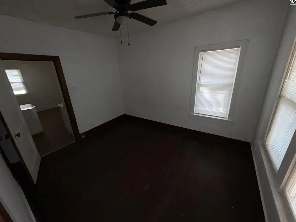 129 E 11th Avenue Hutchinson KS 67501