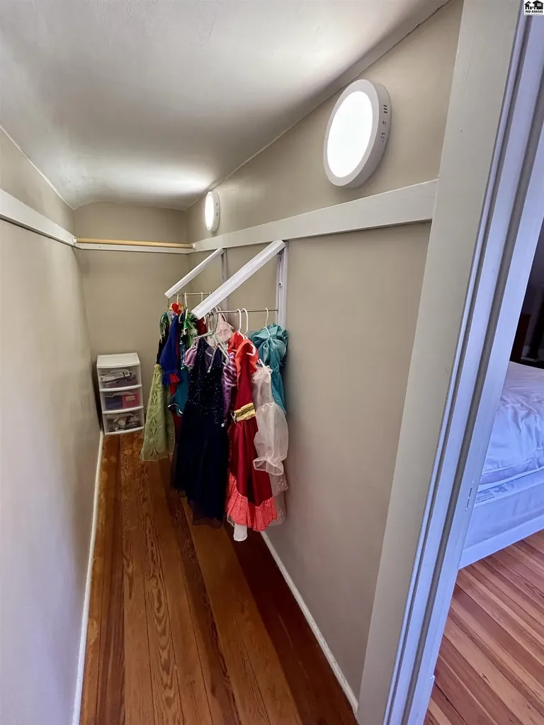 513 E Euclid Street Mcpherson KS 67460
