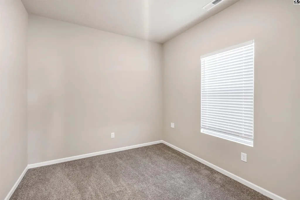 1018 Clubhouse Drive Mcpherson KS 67460
