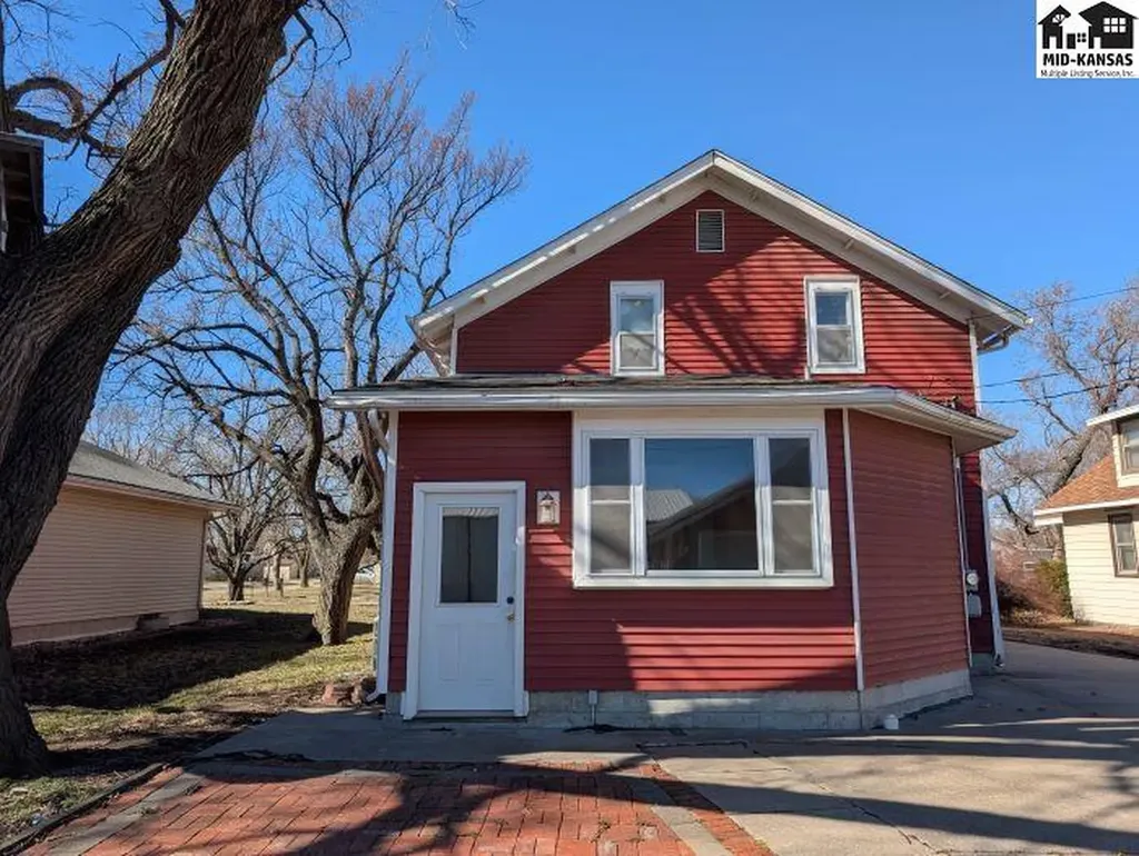 817 S Elm Street Mcpherson KS 67460