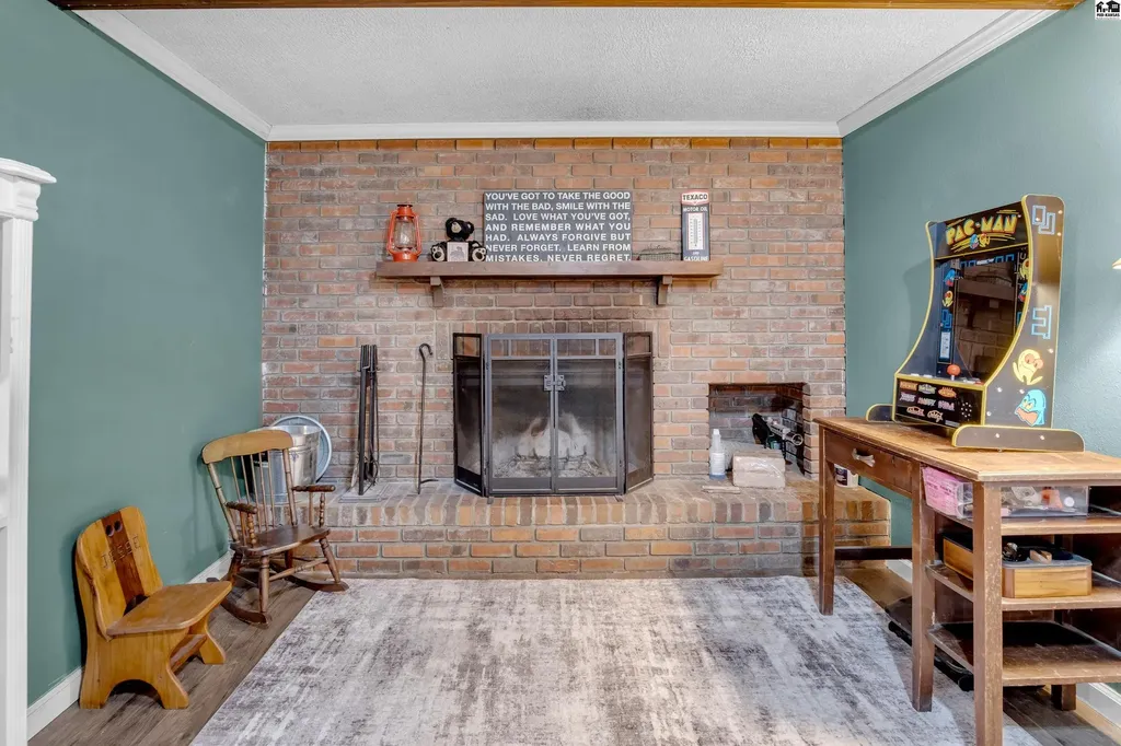 1232 E Hulse Street Mcpherson KS 67460