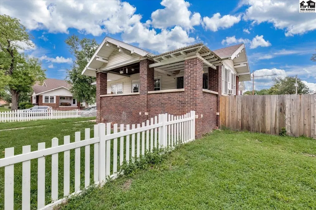 100 E 13th Avenue Hutchinson KS 67501
