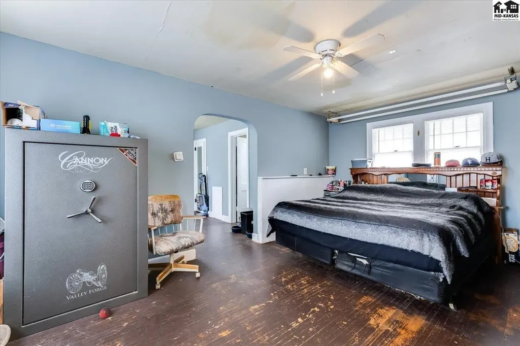 100 E 13th Avenue Hutchinson KS 67501