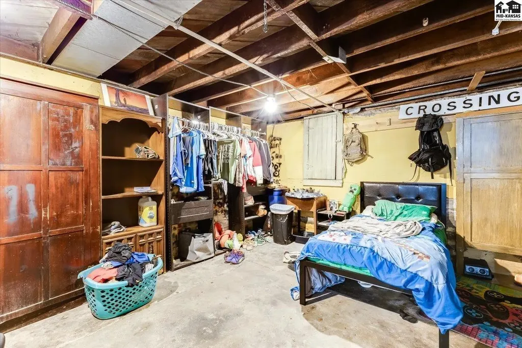 100 E 13th Avenue Hutchinson KS 67501