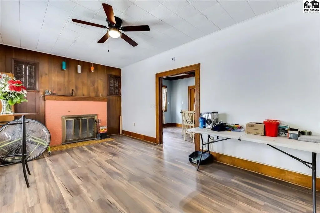 100 E 13th Avenue Hutchinson KS 67501