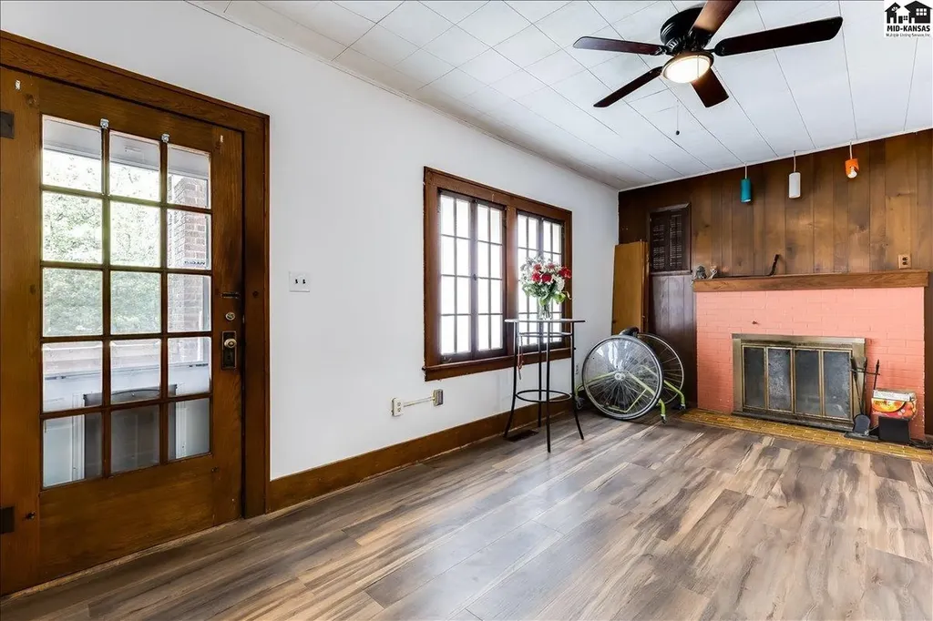 100 E 13th Avenue Hutchinson KS 67501