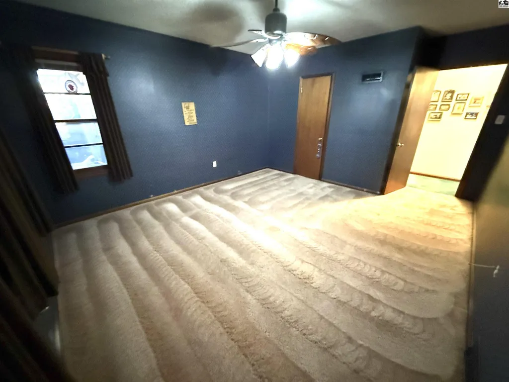 624 N Springfield Anthony KS 67003