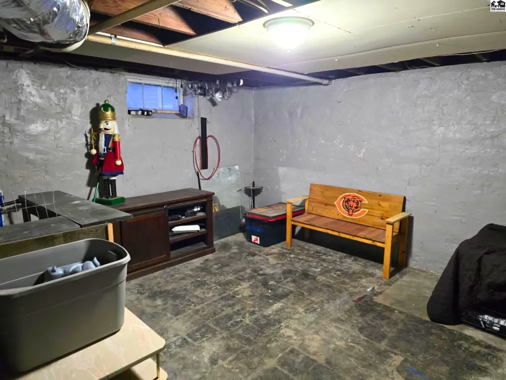 206 W Main Street Herington KS 67449