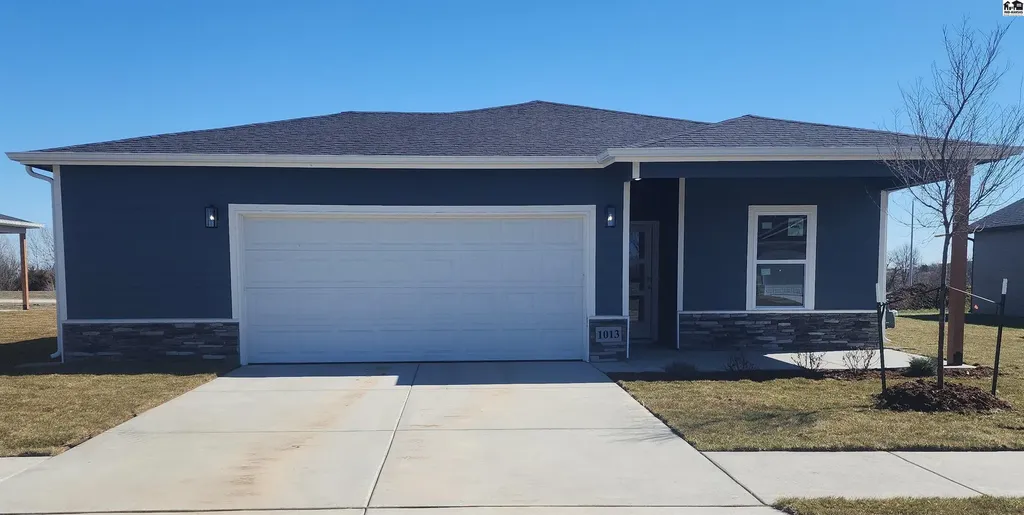 1013 Spring Creek Road Mcpherson KS 67460