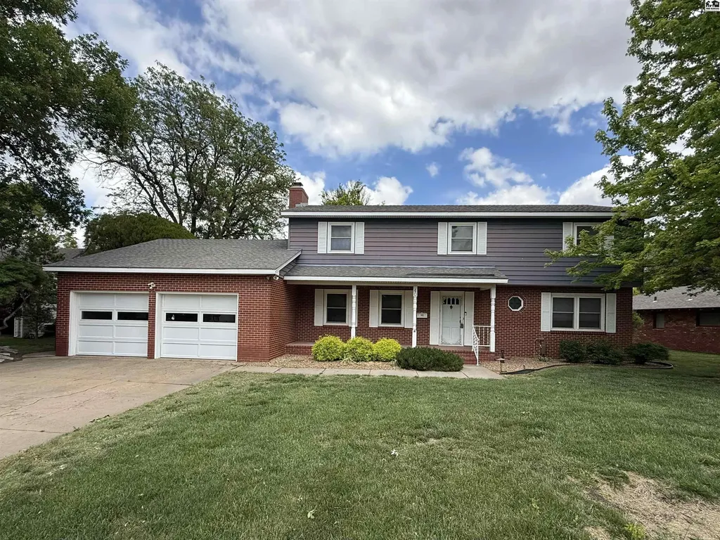 40 Tomahawk Road Hutchinson KS 67502