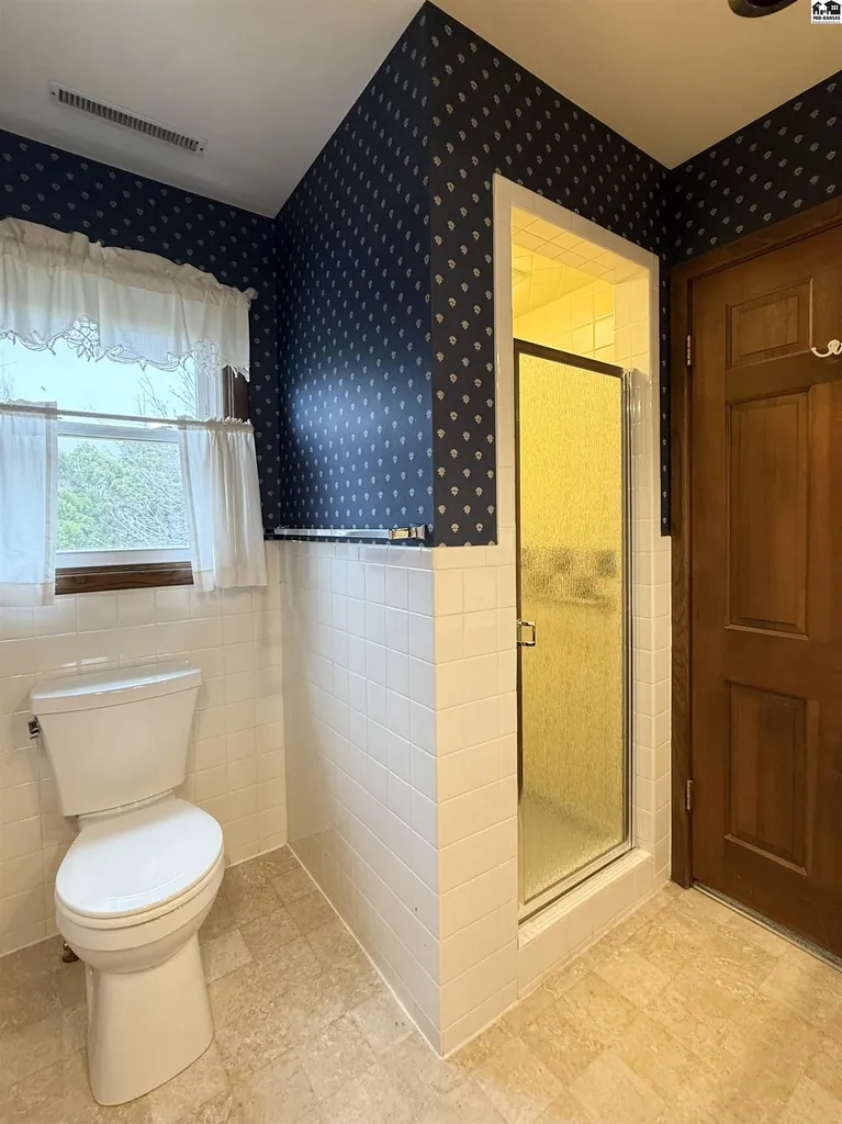 40 Tomahawk Road Hutchinson KS 67502
