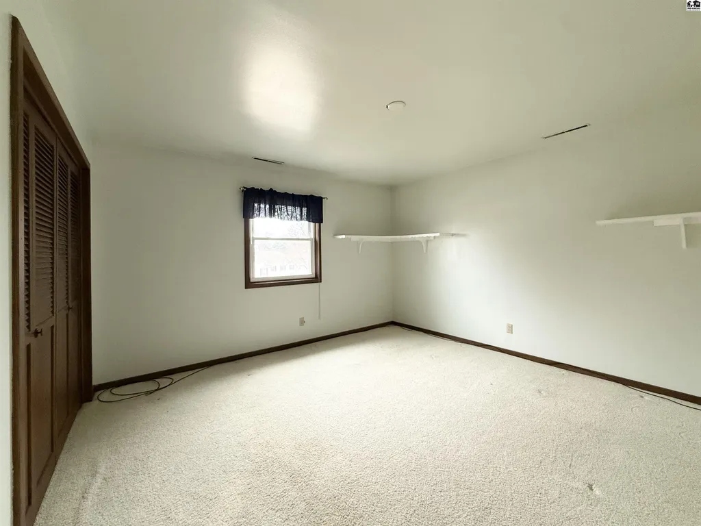 40 Tomahawk Road Hutchinson KS 67502