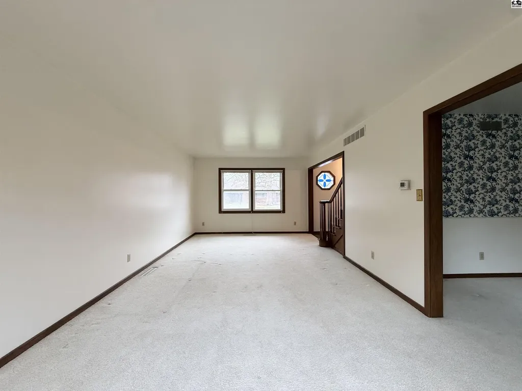 40 Tomahawk Road Hutchinson KS 67502
