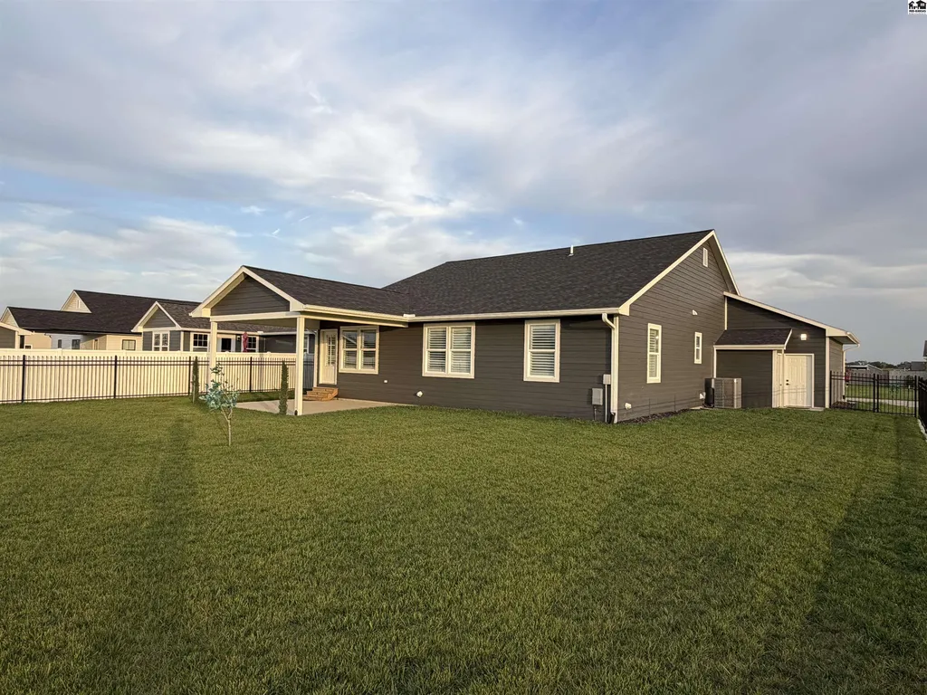 1221 Genesis Drive Mcpherson KS 67460