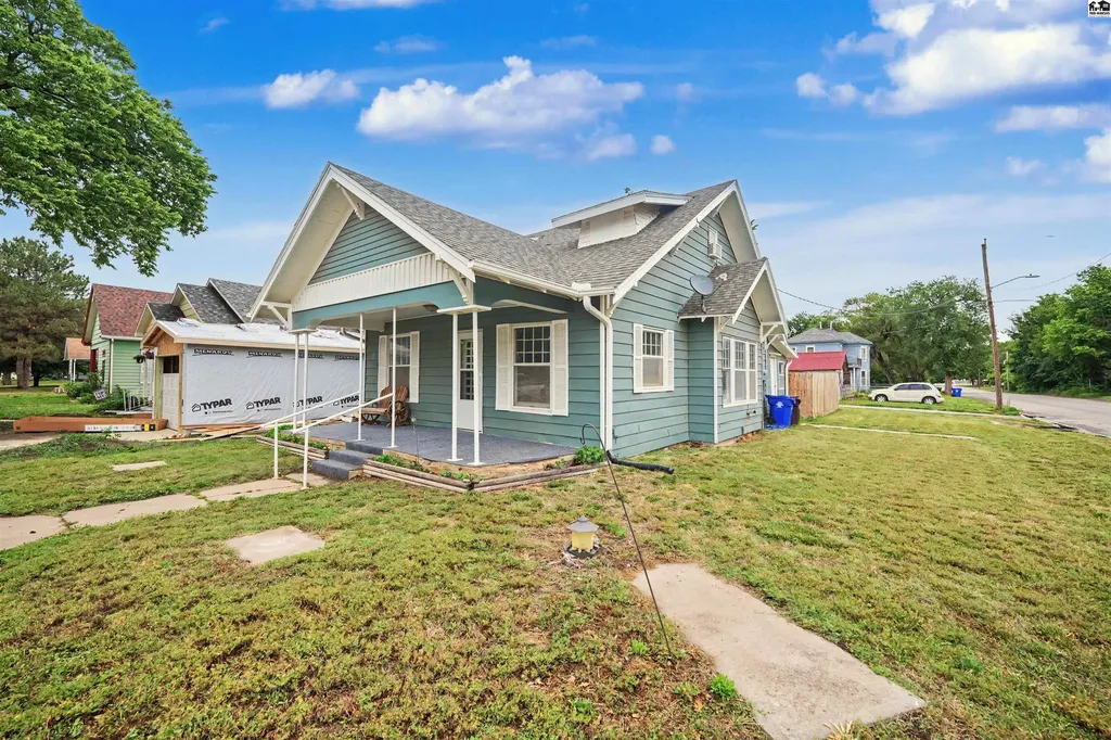 102 N Swedonia Marquette KS 67464