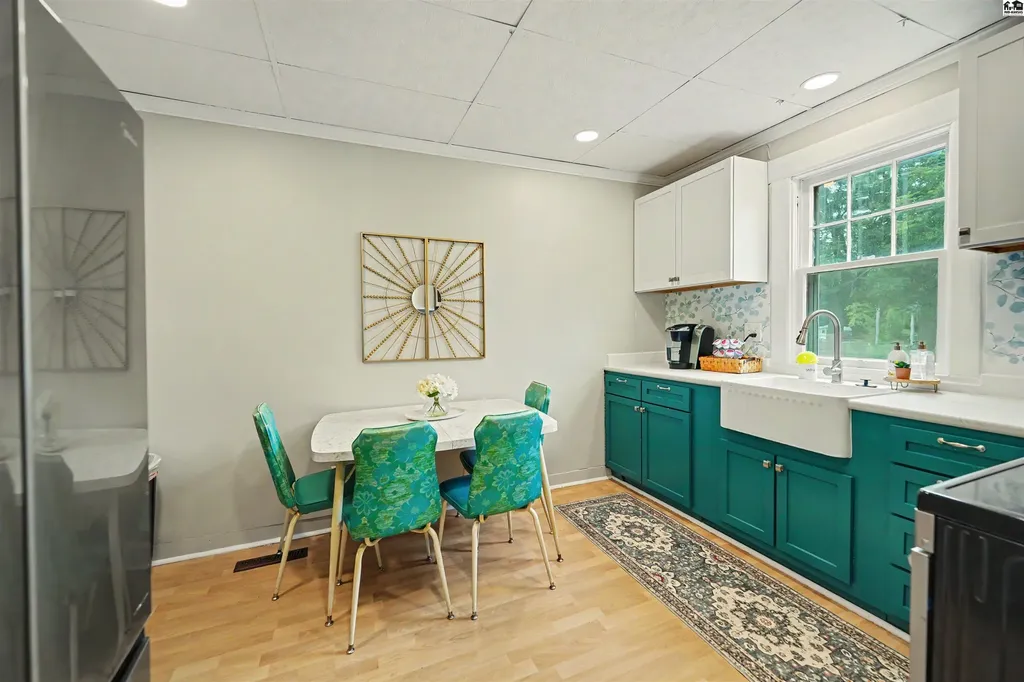 102 N Swedonia Marquette KS 67464