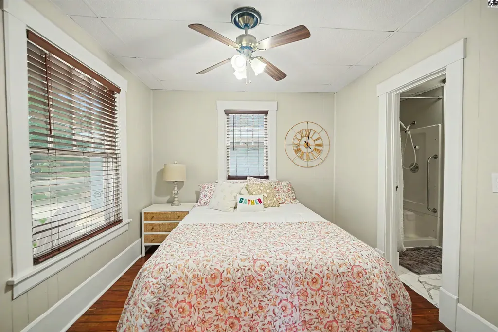102 N Swedonia Marquette KS 67464